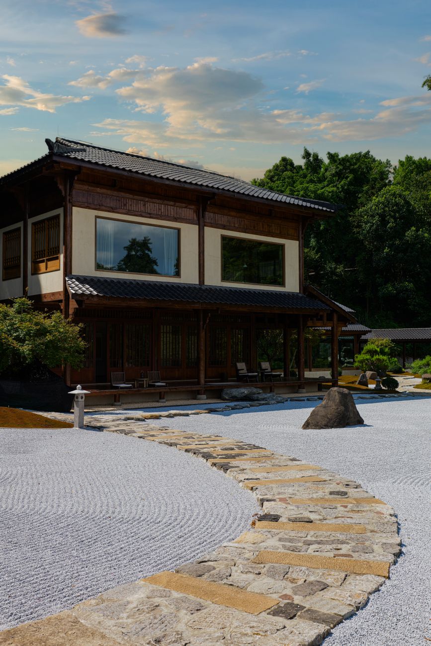 Artisan ryokan garden pathway